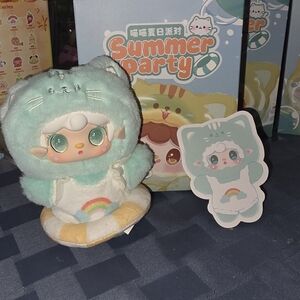 Cute Confirmed Yooki Mew Mew Plush Cat Turquoise Doll with Rainbow Outfit